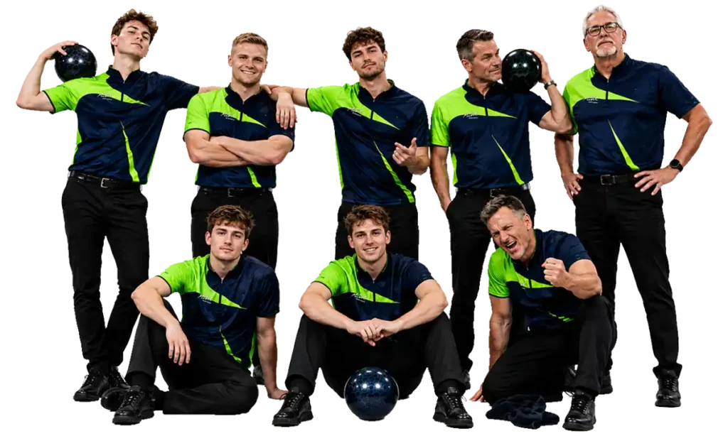 Bowlinglag med åtta spelare i matchande bowlingtröjor från Mint Sportswear